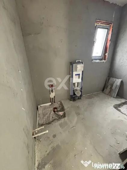 Casă cu 3 camere cu Teren 200 Mp în Smeura