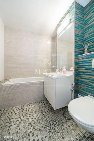 Apartament cu 4 camere decomandat, mobilat în Central