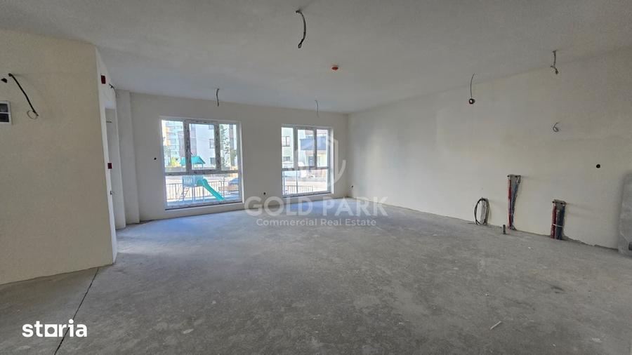 Spațiu comercial, de 188.6 mp, în Florești
