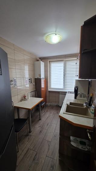 Apartament cu 2 camere nedecomandat în Central