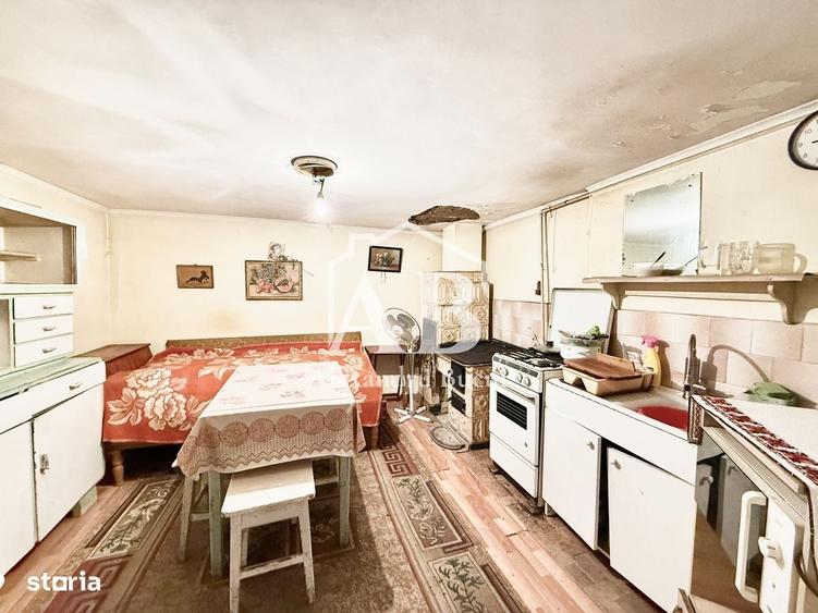 Casă cu 4 camere cu Teren 861 Mp în Central