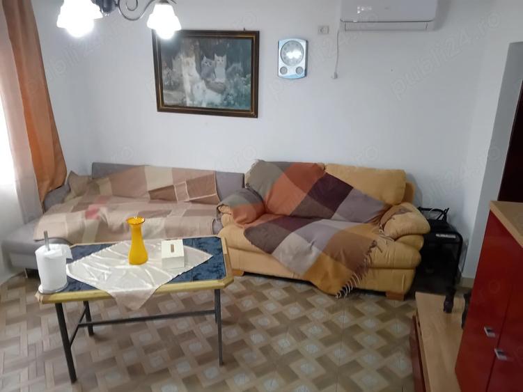 Casă cu Teren 1200 Mp în Central