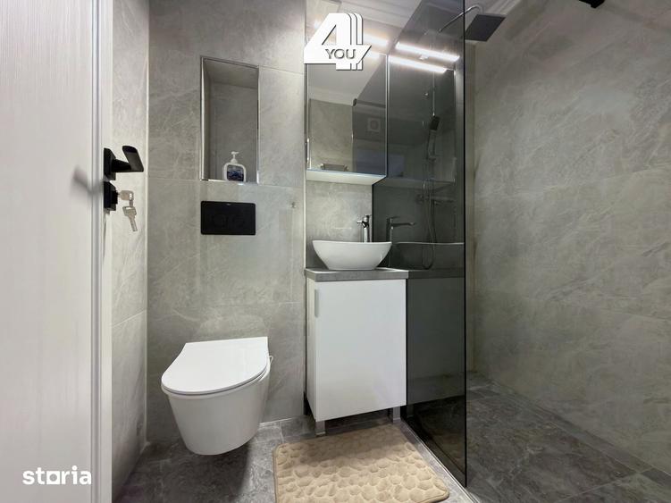Apartament cu 3 camere în Romanilor