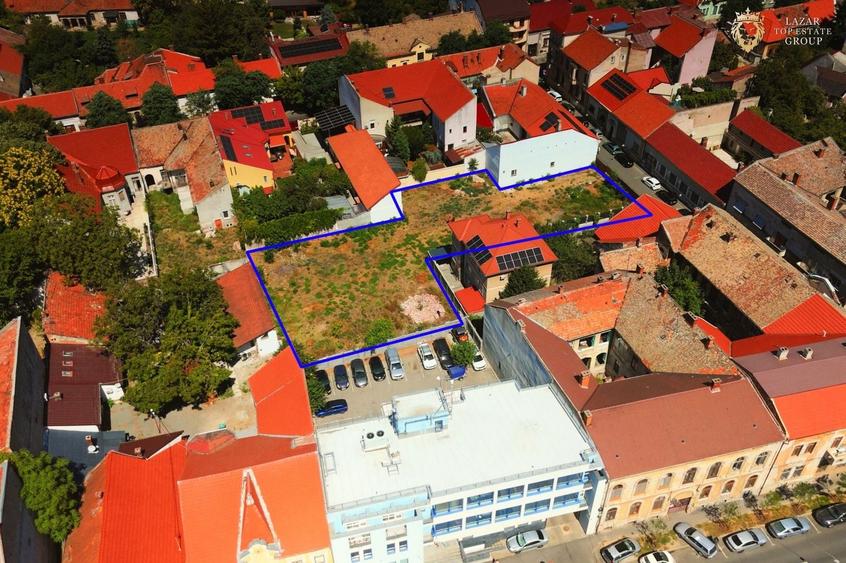 Teren Construcții intravilan de 1610 mp, în Central