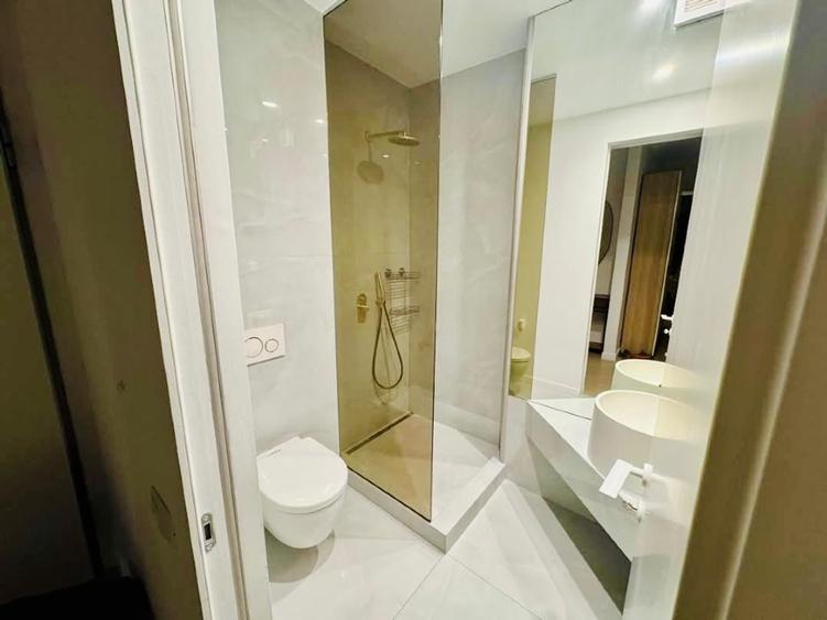 Apartament cu 2 camere semidecomandat, mobilat în Pipera