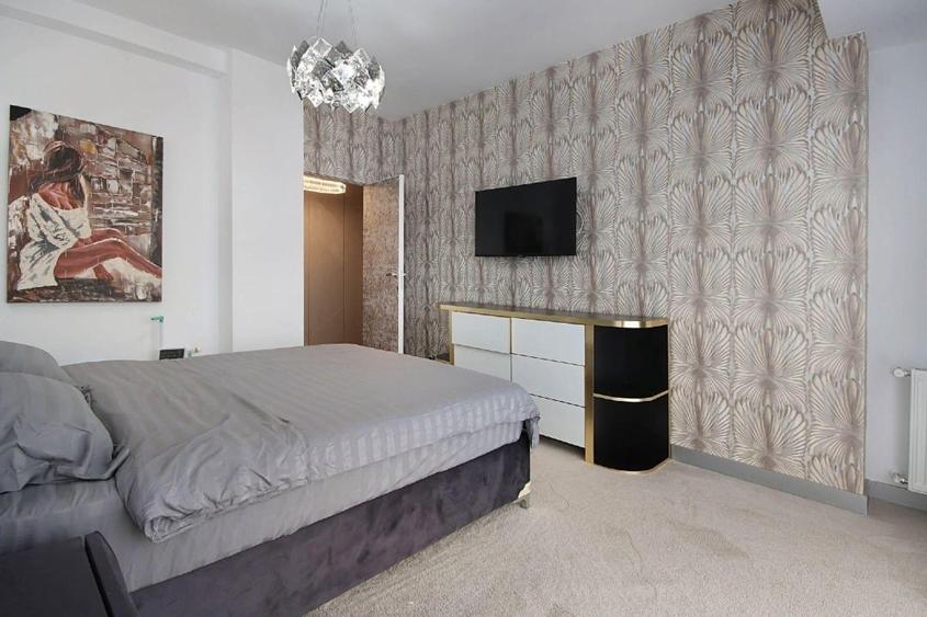 Apartament cu 5 camere decomandat, mobilat în Floreasca