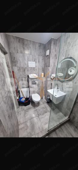 Apartament cu 2 camere semidecomandat, mobilat în Ultracentral