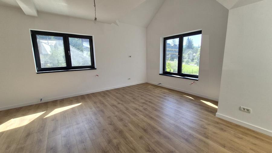 Apartament cu 2 camere 59,40 mp + 30 mp pod - Busteni - comision 0% - 2