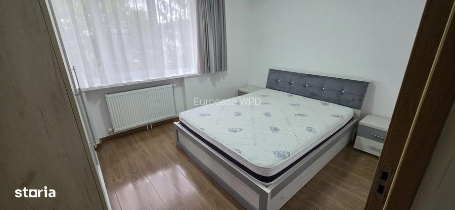 BUCOVINA- apartament semidecomandat cu 3 camere etaj 3