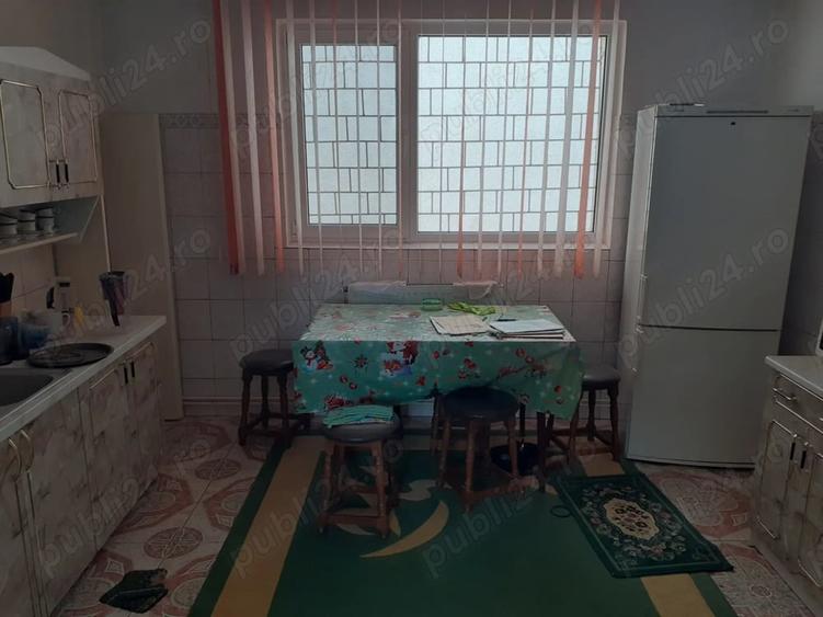 Casă cu 4 camere cu Teren 795 Mp în Ultracentral