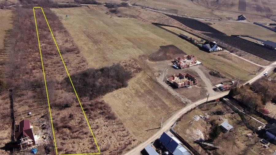 Teren Construcții intravilan de 4640 mp, în Nord