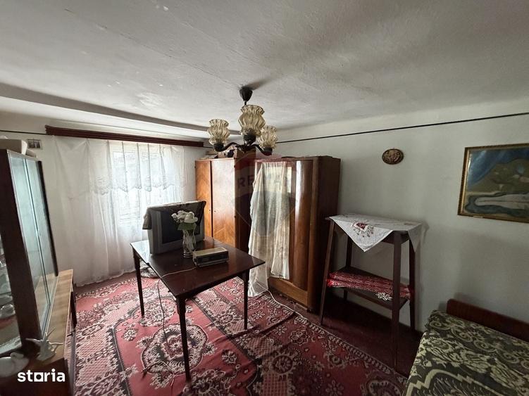 Casă cu 3 camere în Nord