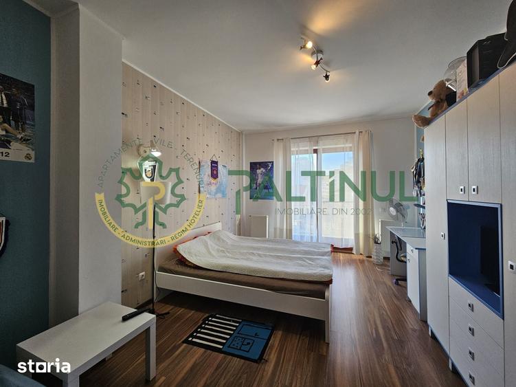 Apartament cu 4 camere în Sub Arini