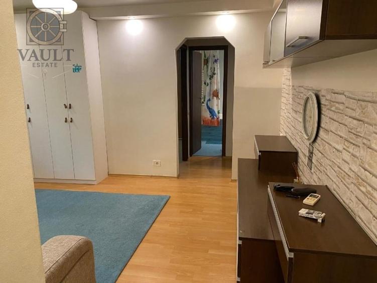 Apartament cu 2 camere decomandat, mobilat în P-ța Reșița