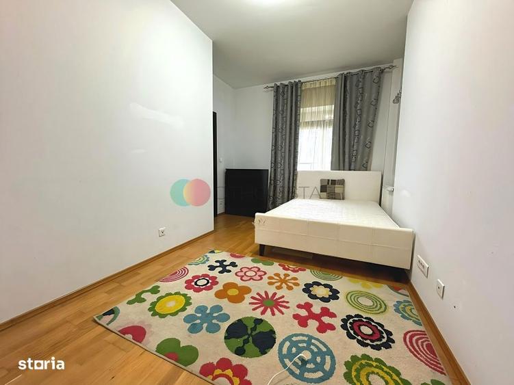 Apartament cu 4 camere în Central