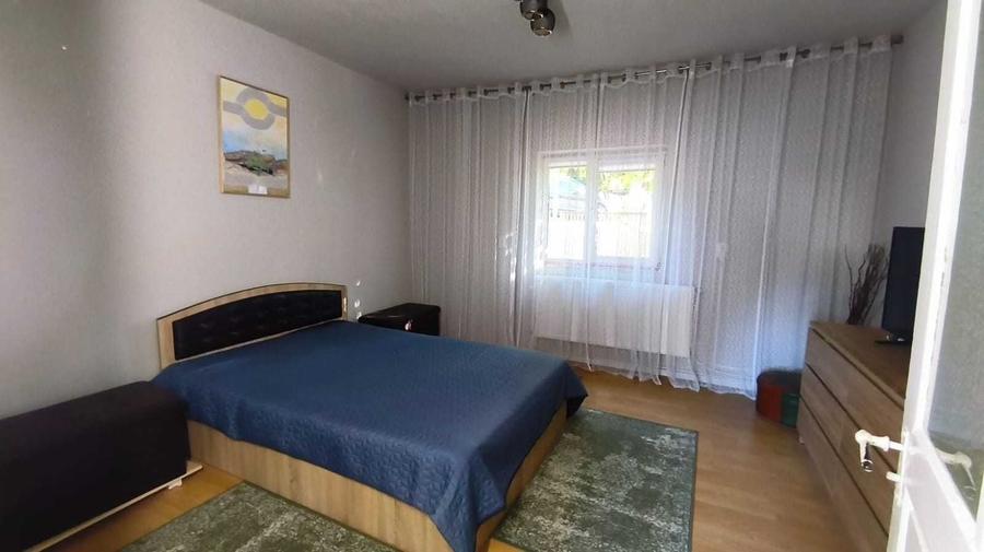Casă cu 4 camere în Gării