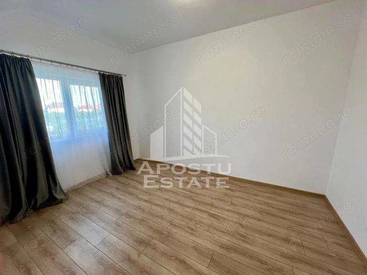 Casă cu 4 camere cu Teren 339 Mp în Remetea Mare