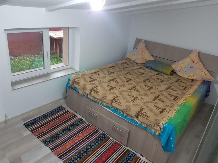 Casă cu 4 camere în Prisăcani