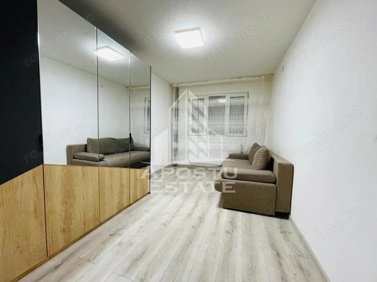 Apartament cu 3 camere decomandat în Fortuna