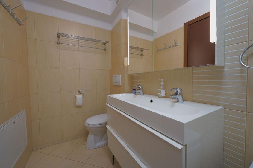 Casă individuală cu 4 camere cu Piscina în Pipera