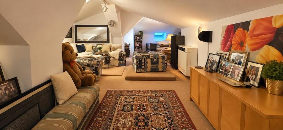 Apartament cu 7 camere circular în Cișmigiu