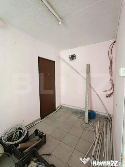 Spațiu comercial, de 48 mp, în Central