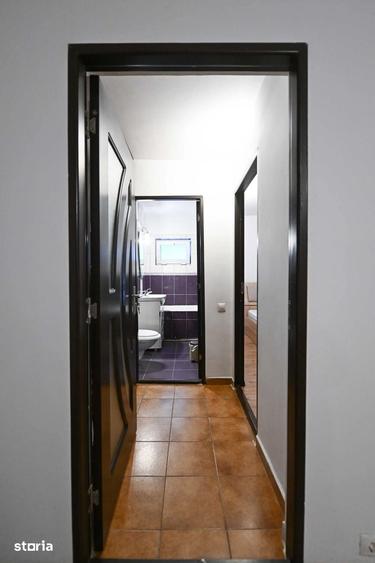 Apartament cu 2 camere semidecomandat în Rovine