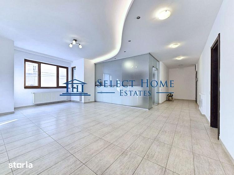 Apartament cu 4 camere, mobilat în Aviației