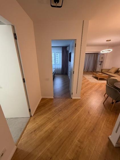 Apartament cu 2 camere, mobilat în Central