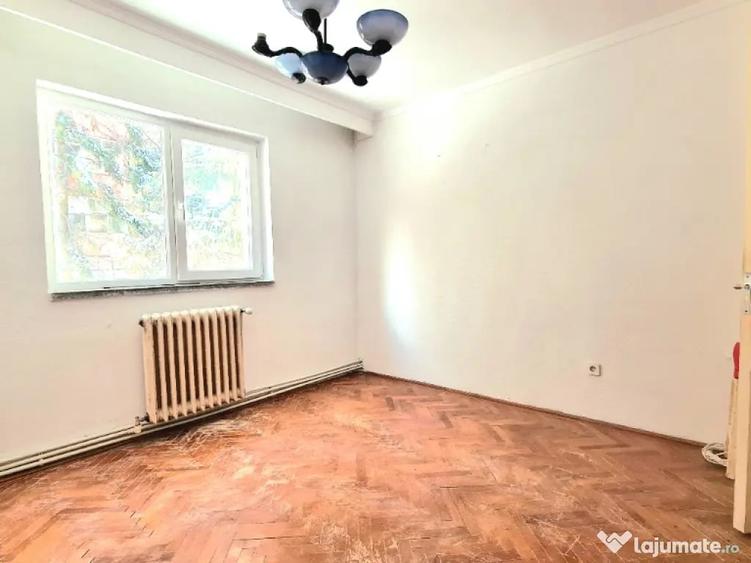 Apartament cu 2 camere decomandat în Ultracentral