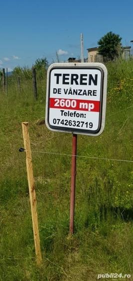Teren de 5200 mp, în Central
