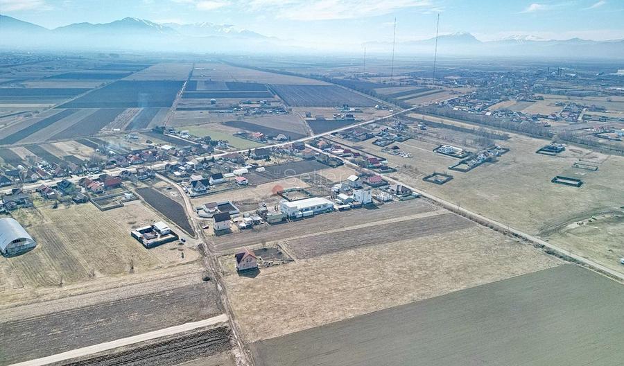 Teren Construcții extravilan de 14200 mp, în Bod