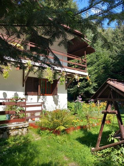 Casă cu 6 camere în Cheia