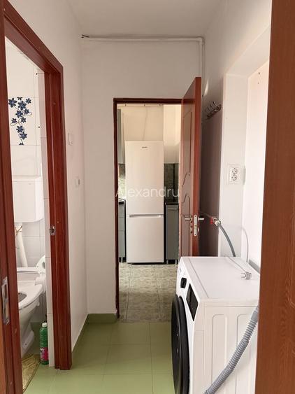 Ap 2 camere, etaj4, zona Vacanta Tur