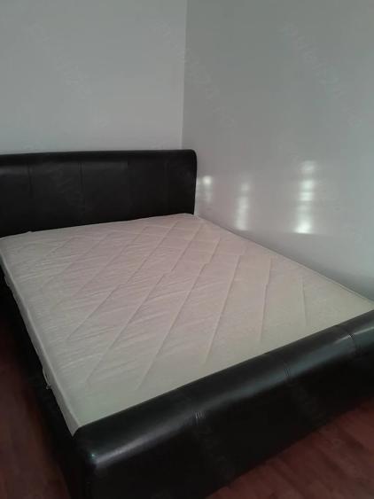 Apartament cu 3 camere decomandat în Timpuri Noi