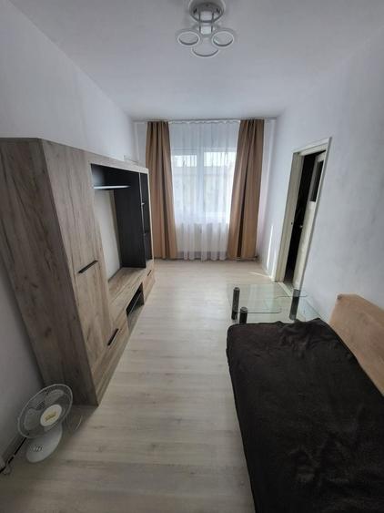 Apartament cu 2 camere Zona Sagului - 1