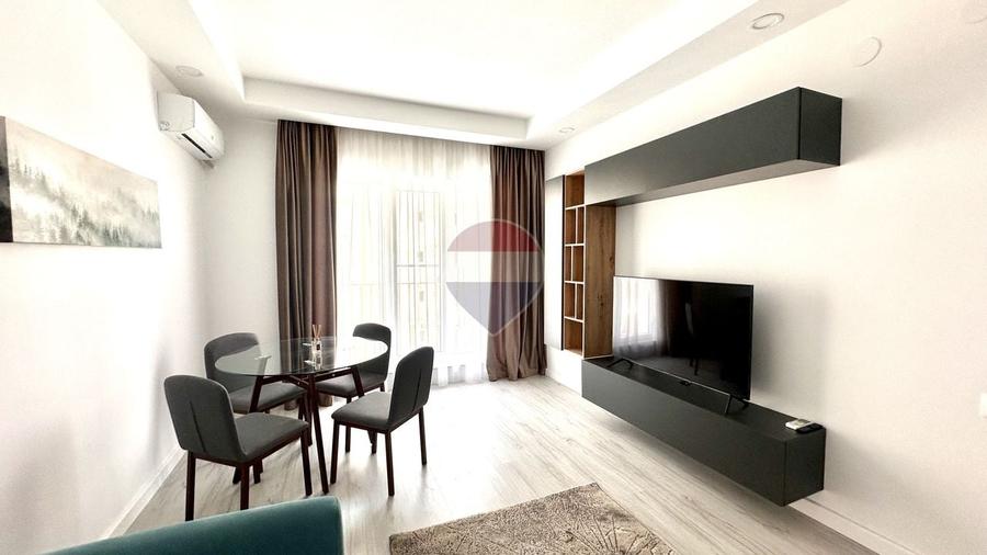 Apartament 2 camere Cosmopolis Q17 vedere la piscina - 7