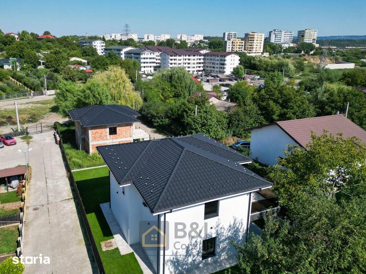 Casă cu 5 camere cu Teren 557 Mp în Miroslava