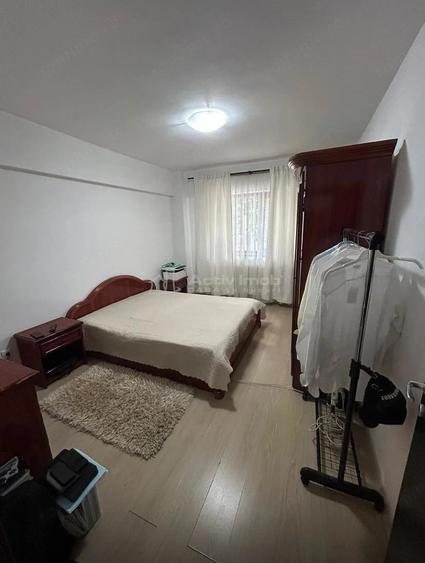Apartament cu 2 camere semidecomandat în Bucureștii Noi