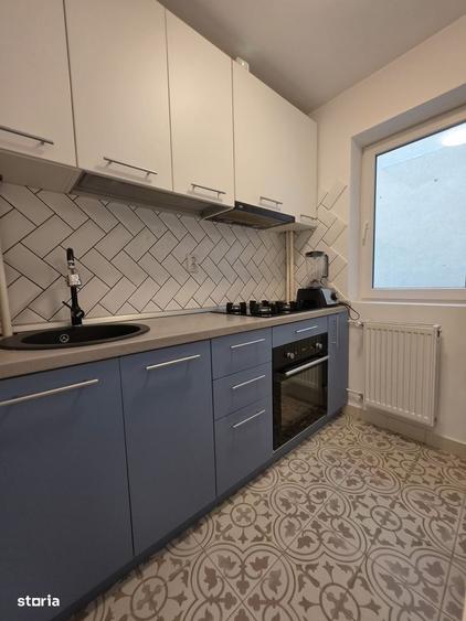 Apartament cu 2 camere semidecomandat în Victoriei