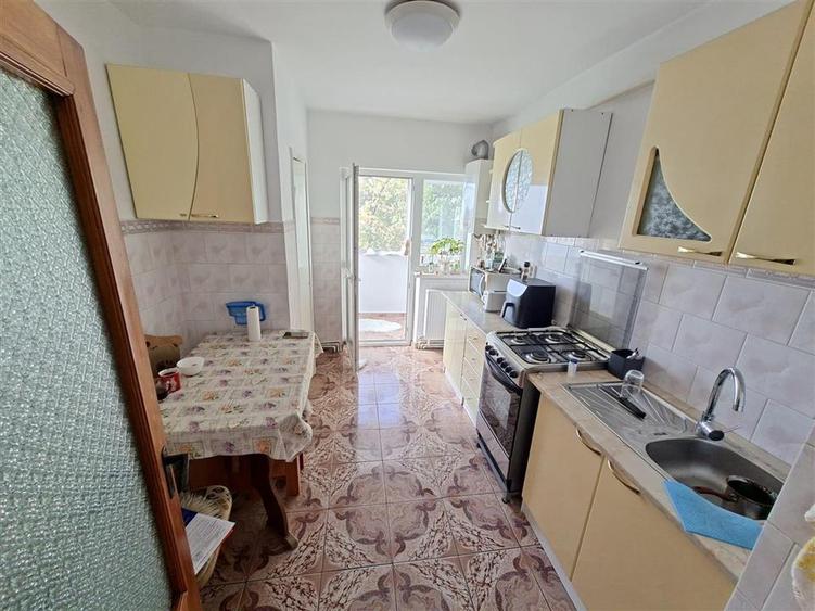 Apartament cu 2 camere decomandat, mobilat în Gării