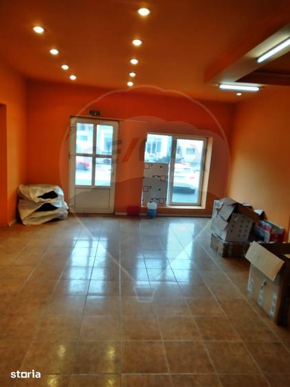Casă cu 4 camere cu Teren 60 Mp în Bartolomeu