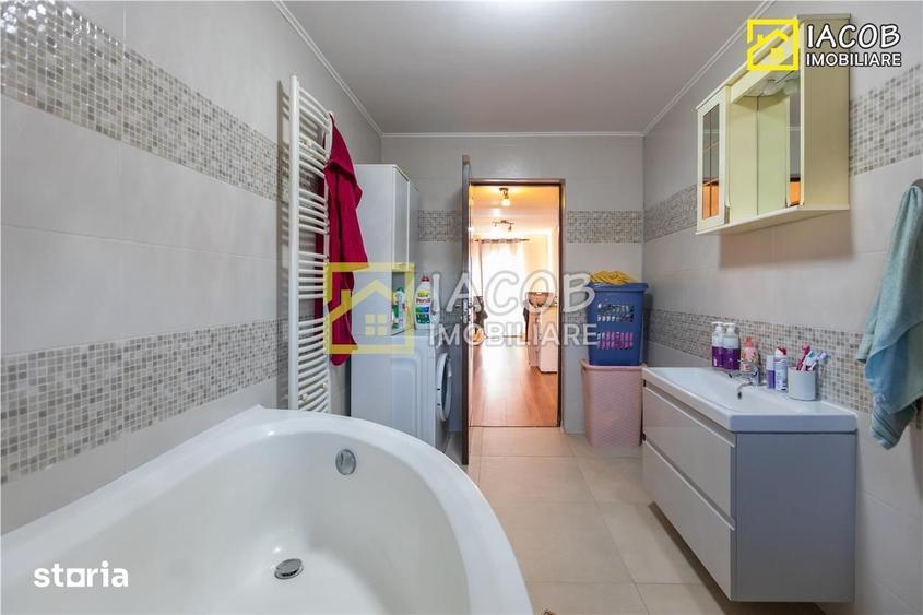 Casă cu 4 camere cu Teren 497 Mp în Aviatori