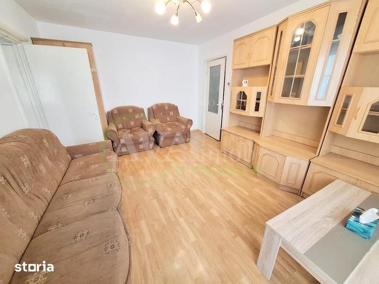 Apartament cu 2 camere semidecomandat în Republicii