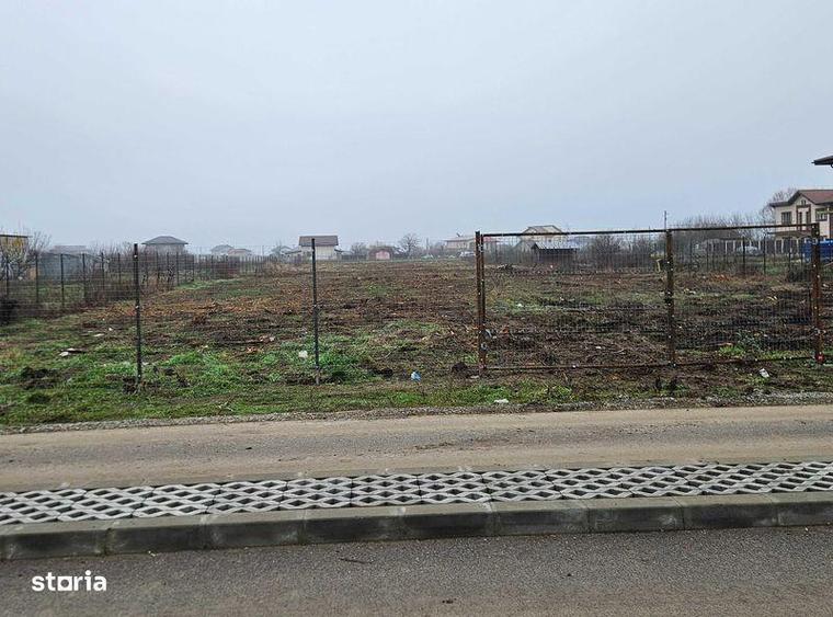 Teren de 4903 mp, în Ciorogârla