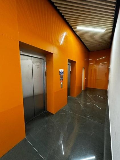 Spațiu comercial, de 250 mp, în Prelungirea Ghencea