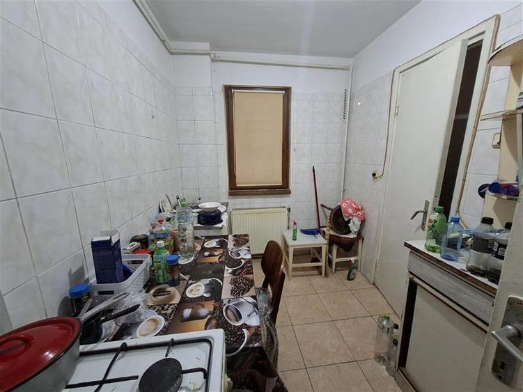 Apartament cu 2 camere semidecomandat în Orizont