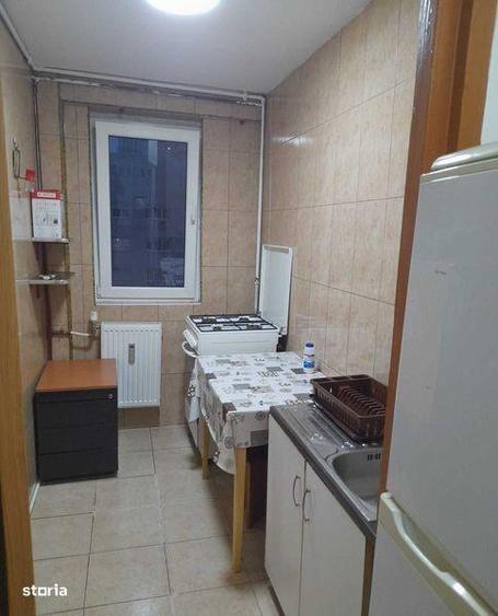 Apartament cu 2 camere semidecomandat în Dobroești