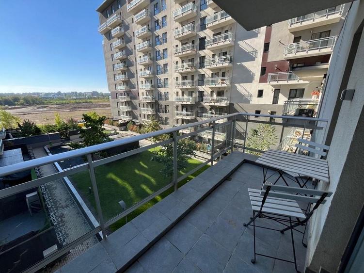 Apartament cu 2 camere semidecomandat în Pipera