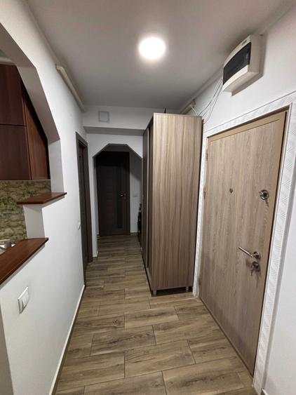 Apartament cu 2 camere decomandat în Dâmbu Pietros